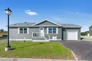 20 Colony Wy, Kittery, ME 03904 - Photo 1