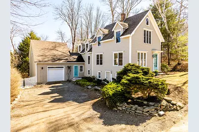 8 Chestnut Hill, Camden, ME 04843 - Photo 1