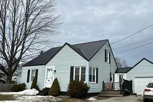 31 Brooklyn Ave, Waterville, ME 04901 - Photo 1