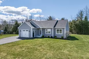 33 Meredith Dr, Windham, ME 04062 - Photo 1