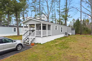 20 Tufton St, Brunswick, ME 04011 - Photo 1