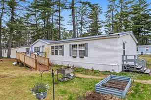 33 Theodore Dr, Brunswick, ME 04011 - Photo 1