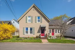 15 Berkley St, Rockland, ME 04841 - Photo 1