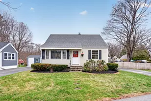176 Warwick St, Portland, ME 04102 - Photo 1