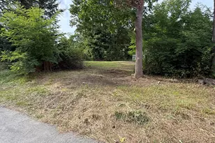 27 South St, Rockland, ME 04841 - Photo 1