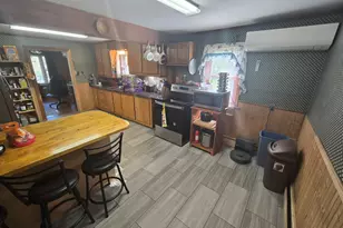 471 W Broadway, Lincoln, ME 04457 - Photo 1