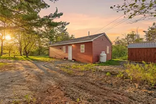 727 N Bend Rd, Surry, ME 04684 - Photo 1