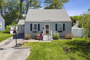 115 New York Ave, South Portland, ME 04106 - Photo 1
