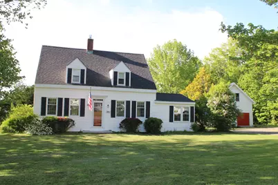 381 Highland Avenue, Gardiner, ME 04345 - Photo 1