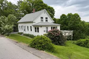 28 Greenville St, Hallowell, ME 04347 - Photo 1