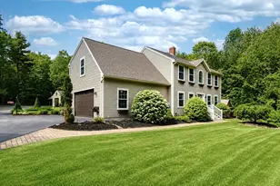4 Chase St, Standish, ME 04084 - Photo 1