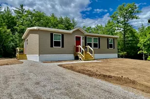 36 Broad Meadow Ln, Porter, ME 04068 - Photo 1