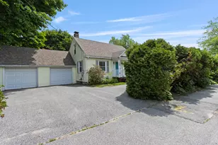 153 Auburn St, Portland, ME 04103 - Photo 1