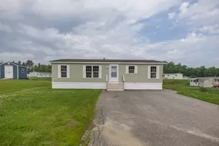71 Amy St, Poland, ME 04274 - Photo 1