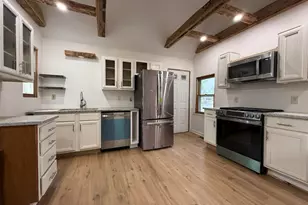17 Beech St, Richmond, ME 04357 - Photo 1