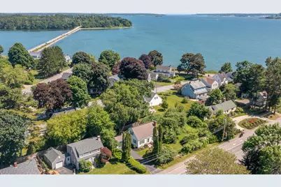 17 U.S. 1, Falmouth, ME 04105 - Photo 1
