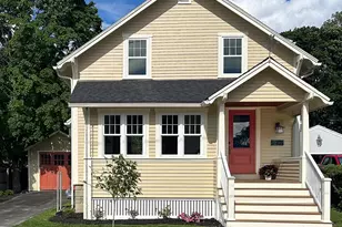 12 Walnut St, South Portland, ME 04106 - Photo 1