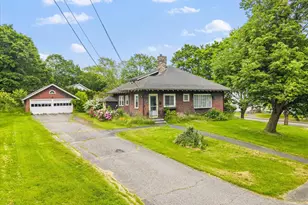 4 Park St, Ellsworth, ME 04605 - Photo 1