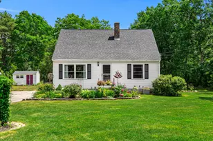27 Nottingham Dr, Sanford, ME 04073 - Photo 1