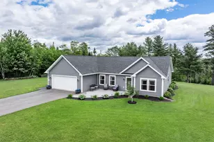51 Knl Crst Dr, Bangor, ME 04401 - Photo 1