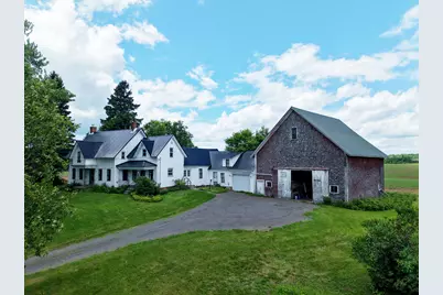 571 Smyrna Street, Houlton, ME 04730 - Photo 1