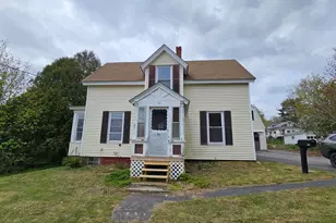 35 Bridge St, Topsham, ME 04086 - Photo 1