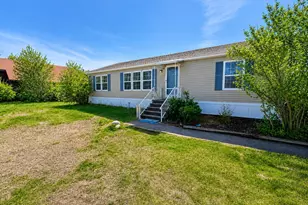 4 Grist Mill Rd, Franklin, ME 04634 - Photo 1