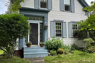 60 Elm St, Gardiner, ME 04345 - Photo 1