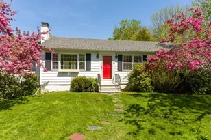 25 Westview Rd, Damariscotta, ME 04543 - Photo 1