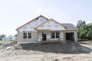 2 Jasmine Ln, Waterville, ME 04901 - Photo 1