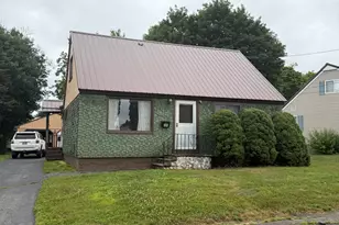 20 Park St, East Millinocket, ME 04430 - Photo 1