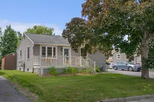 29 Lowell St, Westbrook, ME 04092 - Photo 1