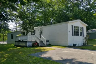 18 Hilltop Ct, Turner, ME 04282 - Photo 1