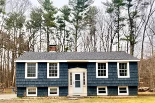 32 Kathy Ln, Cumberland, ME 04021 - Photo 1