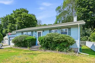 19 Richardson St, Bath, ME 04530 - Photo 1