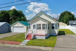 158 Congress St, Millinocket, ME 04462 - Photo 1