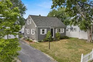 71 Hicks St, Portland, ME 04103 - Photo 1