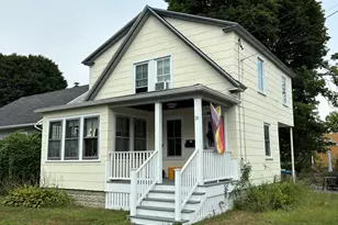 31 Massachusetts Ave, Portland, ME 04102 - Photo 1