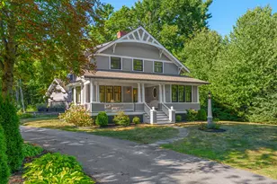172 Foreside Rd, Falmouth, ME 04105 - Photo 1