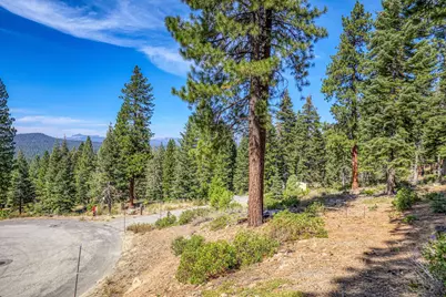 2790 Cross Cut Court, Truckee, CA 96161 - Photo 6