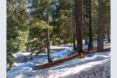 11554 Saint Bernard Drive, Truckee, CA 96161 - Photo 8