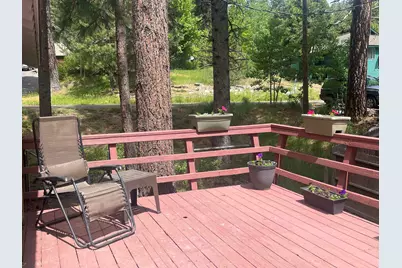 302 Mountain View Road, Calpine, CA 96124 - Photo 16