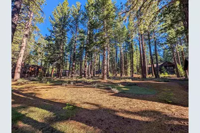 11561 Bottcher Loop, Truckee, CA 96161 - Photo 8