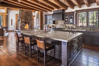 8186 Valhalla Drive, Truckee, CA 96161 - Photo 12