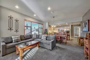 2100 N Village Dr, Truckee, CA 96161 - Photo 6