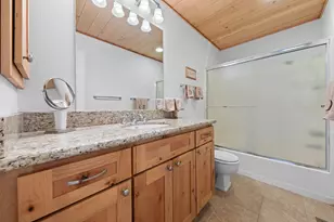 1001 Commonwealth Dr, Kings Beach, CA 96143 - Photo 14