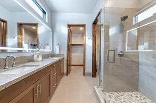 10232 Modane Pl, Truckee, CA 96161 - Photo 14