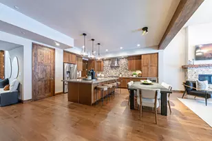 10232 Modane Pl, Truckee, CA 96161 - Photo 8
