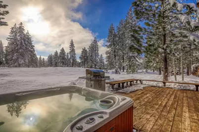 12381 Lookout Loop #F13-22, Truckee, CA 96161 - Photo 2