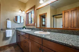 16725 Skislope Way, Truckee, CA 96161 - Photo 14